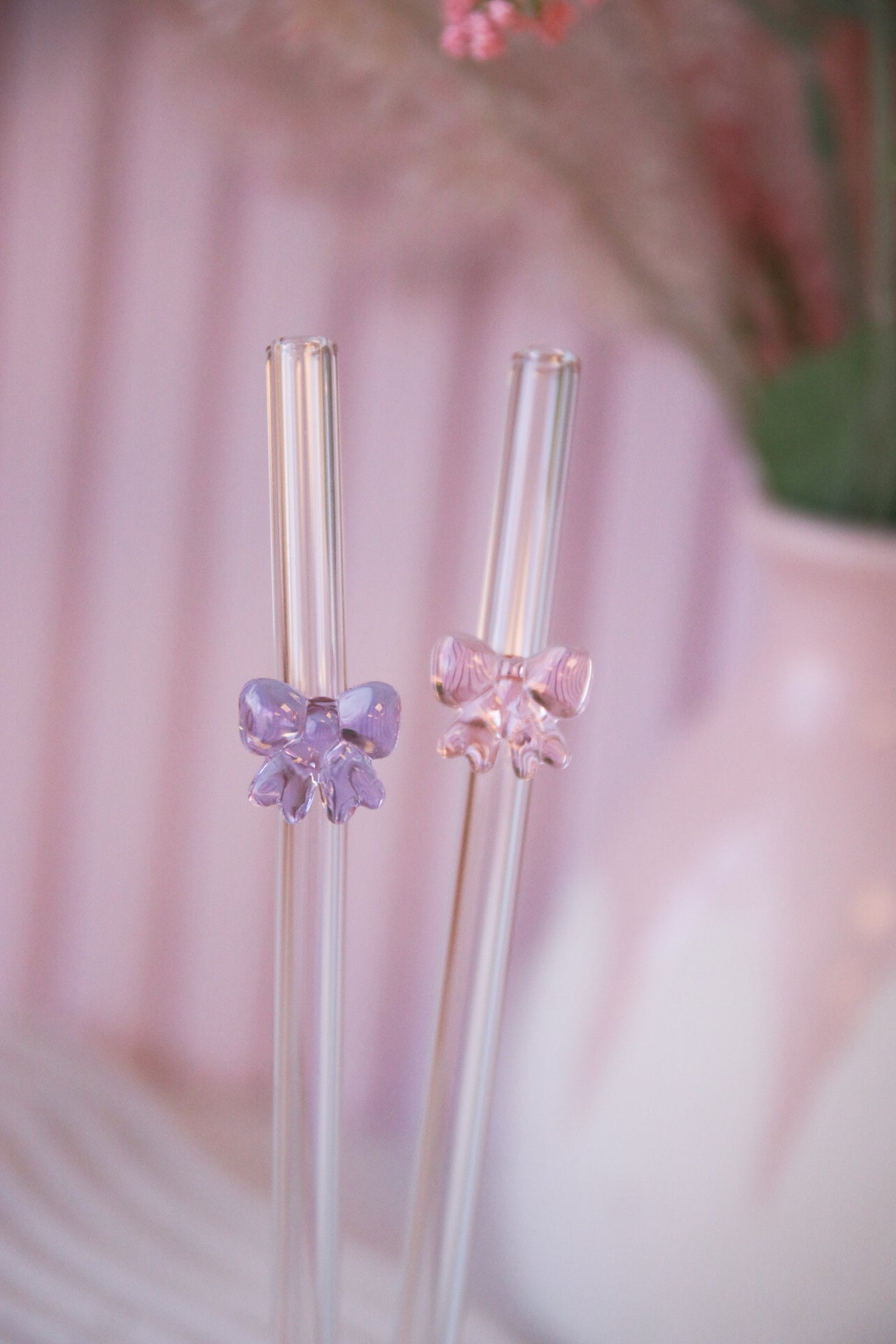 Bow Glass Straw