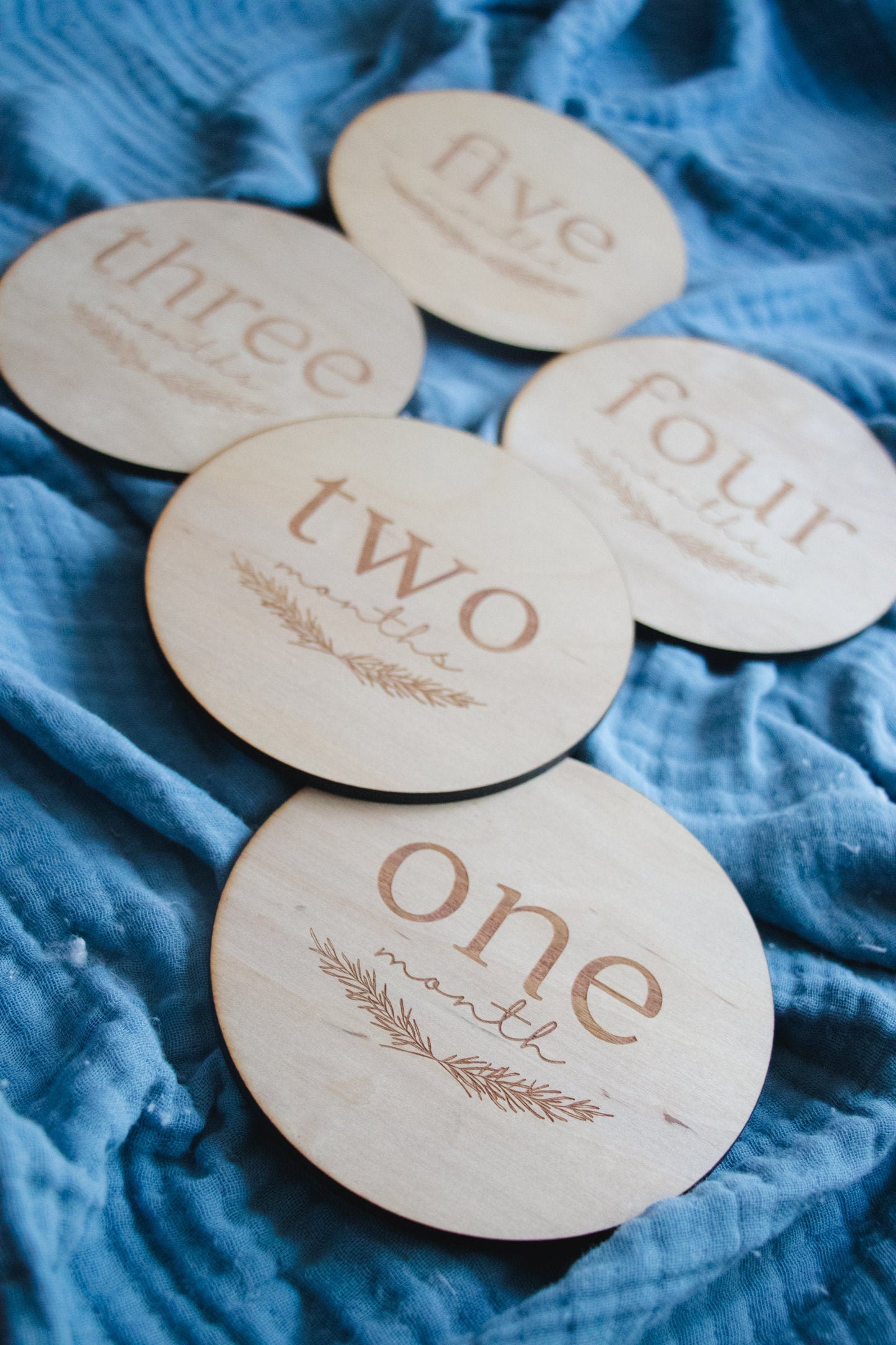 Month Milestone Plates | Laser Engraved Baby Month Milestone Signs, Baby Month Milestones, Month Milestone Sign, Baby Girl, Baby Boy, Rustic